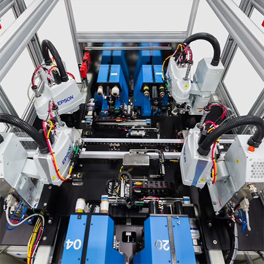 Automated robotic assembly cell for life science product